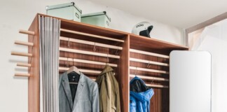 wardrobe-narrow-corridors-1