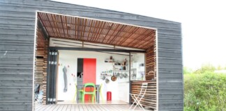 Small-garden-allotment-house-15