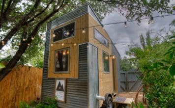 rocky-mountain-tiny-house-2
