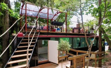 bus-rooftop-garden-1