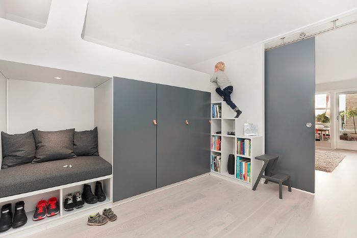 hallway-with-built-in-guest-room-loft-bed-1