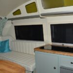 Barefoot-caravan-3