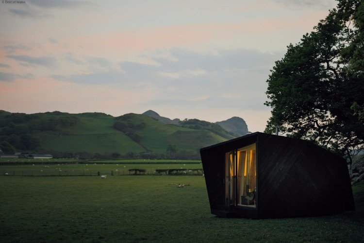 arthurs-cave-epic-retreats-1