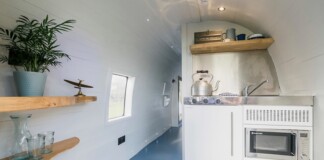 helicopter-hotel-glamping-scotland-3