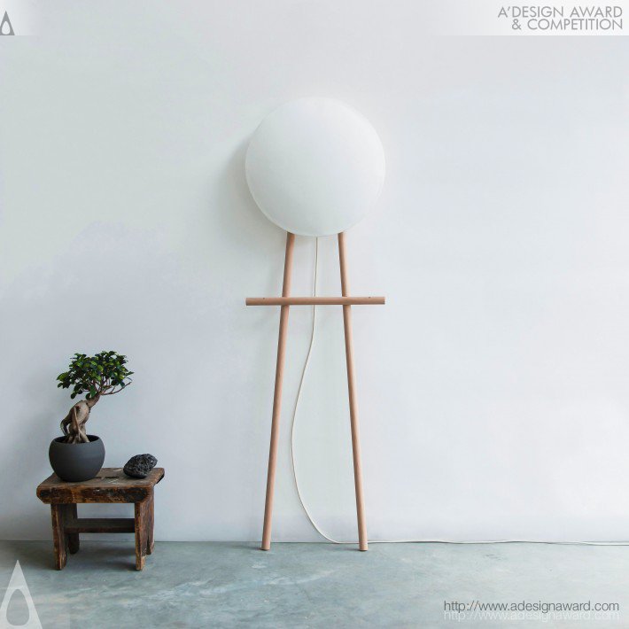 Léon Interactive Light