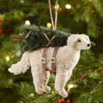 BOTTLEBRUSH LAB WITH TREE ORNAMENT