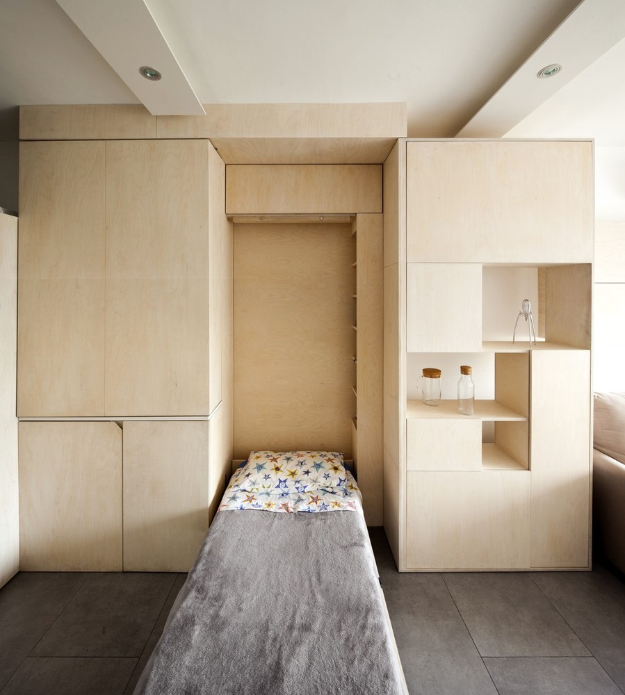 my apartment 8 - Transforming Box Makes It Possible for Family of Three to Live in 215 Square Feet Apartment. There Is Even Room for Two Overnight Guests.
