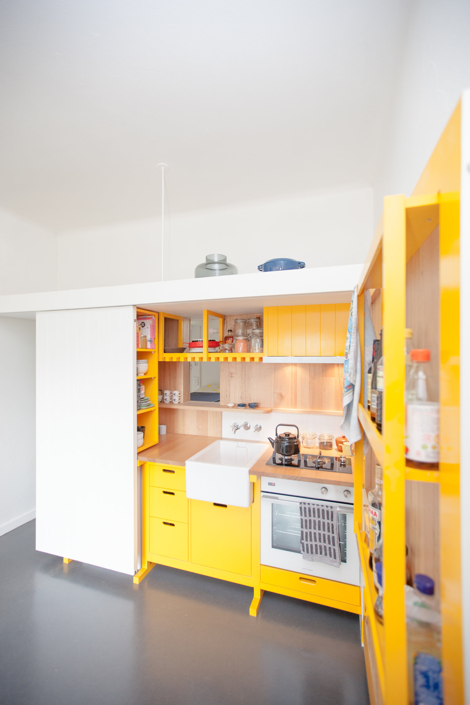Yellow-small-kitchen-4