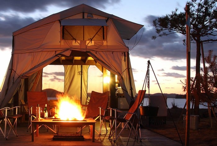 Two clearance story tent