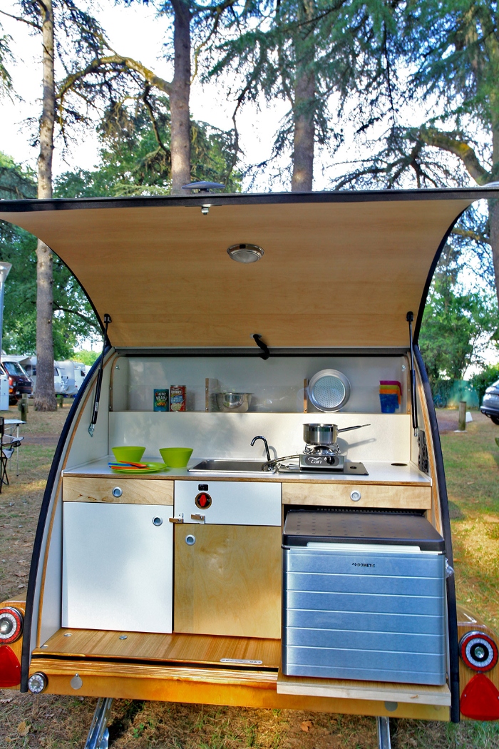 100-miles-teardrop-trailer-9