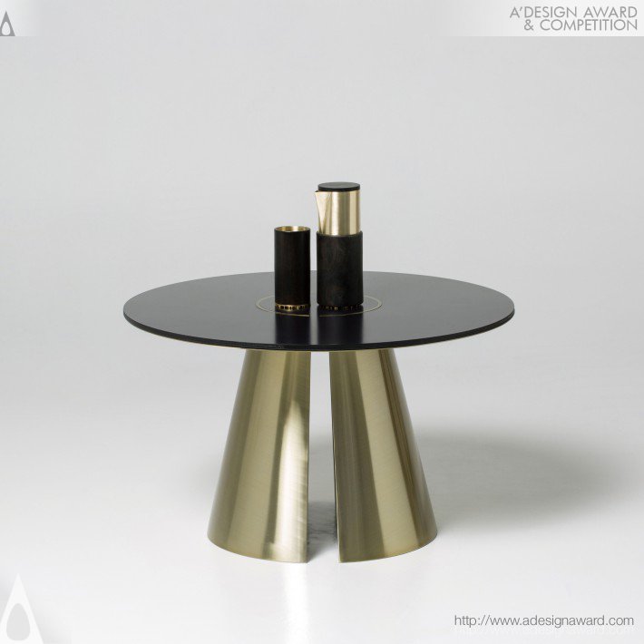 Trace of normal Table by T.O.N.E studio