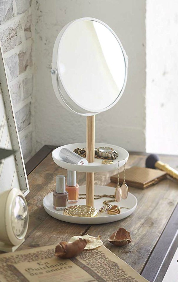 mirror-jewelry-storage