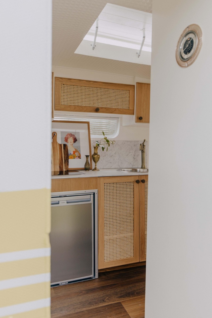 CederandSuede_Bumblebee_Lift-167-low-res1-700×1050