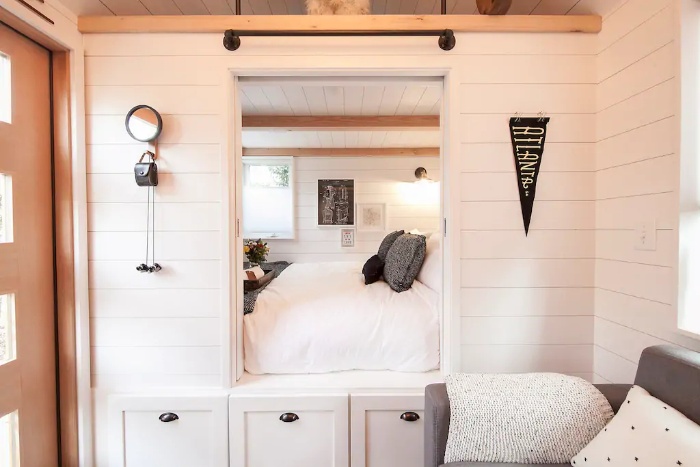 Unique Modern Tiny House 2BR-1BA-3