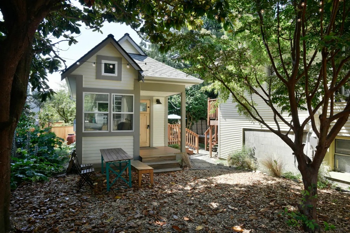 ballard-tiny-house-1