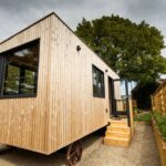 Cedar and Birch Hut2