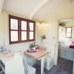 The Usk Hut 4