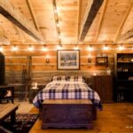 Rustic Cabin Rental with Wood-Burning Stove for an Off-Grid Vacation near Orillia, Ontario 3