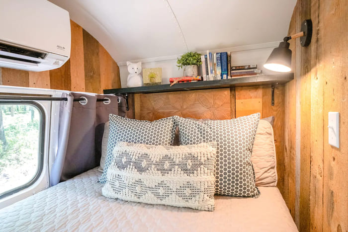 Emerald Gypsy Skoolie 5