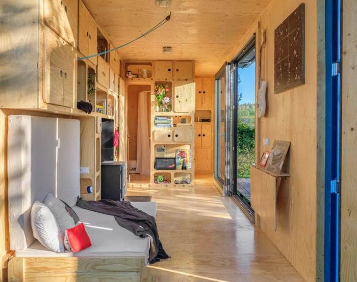 container-house-interior