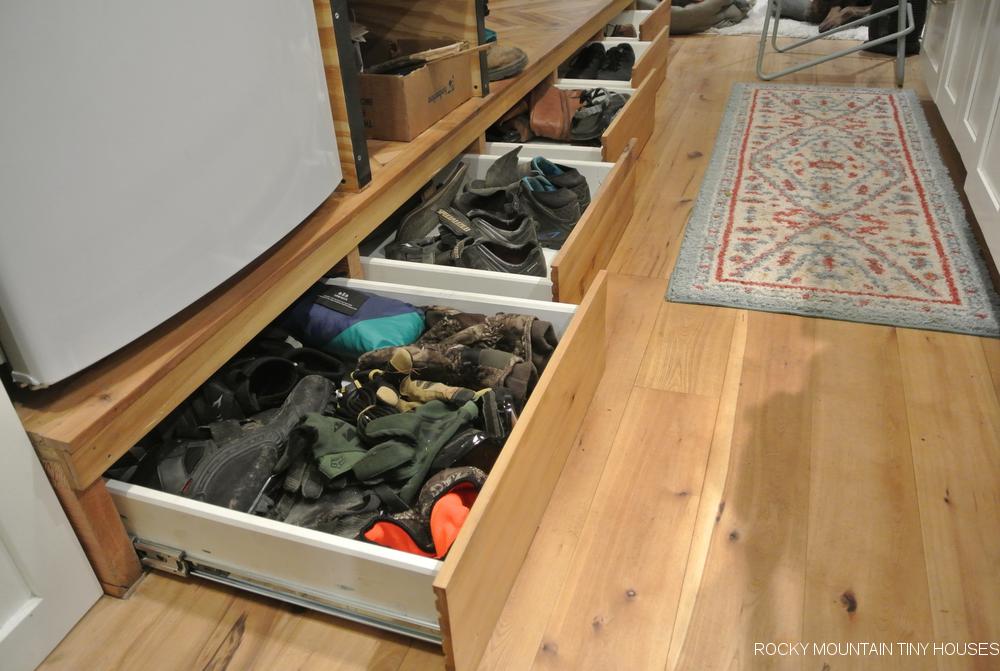 Toekick_drawers