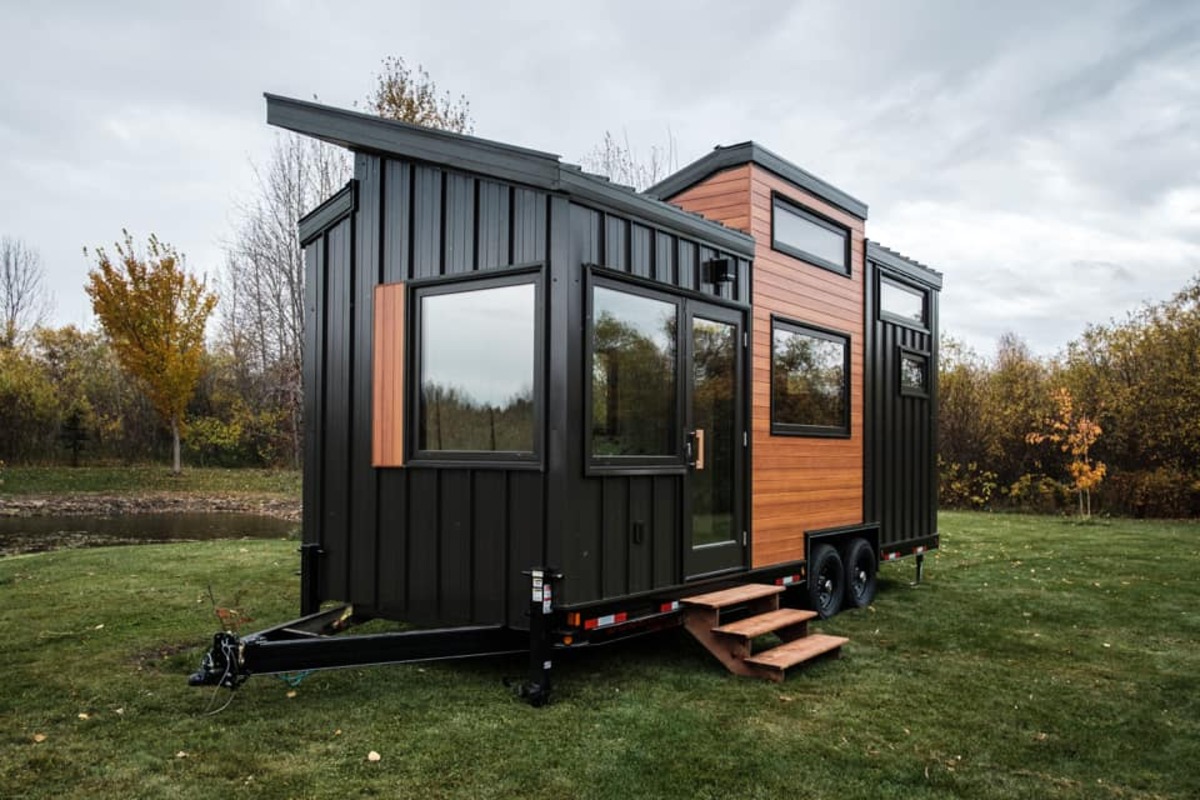 fritz tiny homes 1 - Couple Builds Stunning Tiny House on a Hobby Farm – It’s Heated Entirely by Two Infrared Mirrors