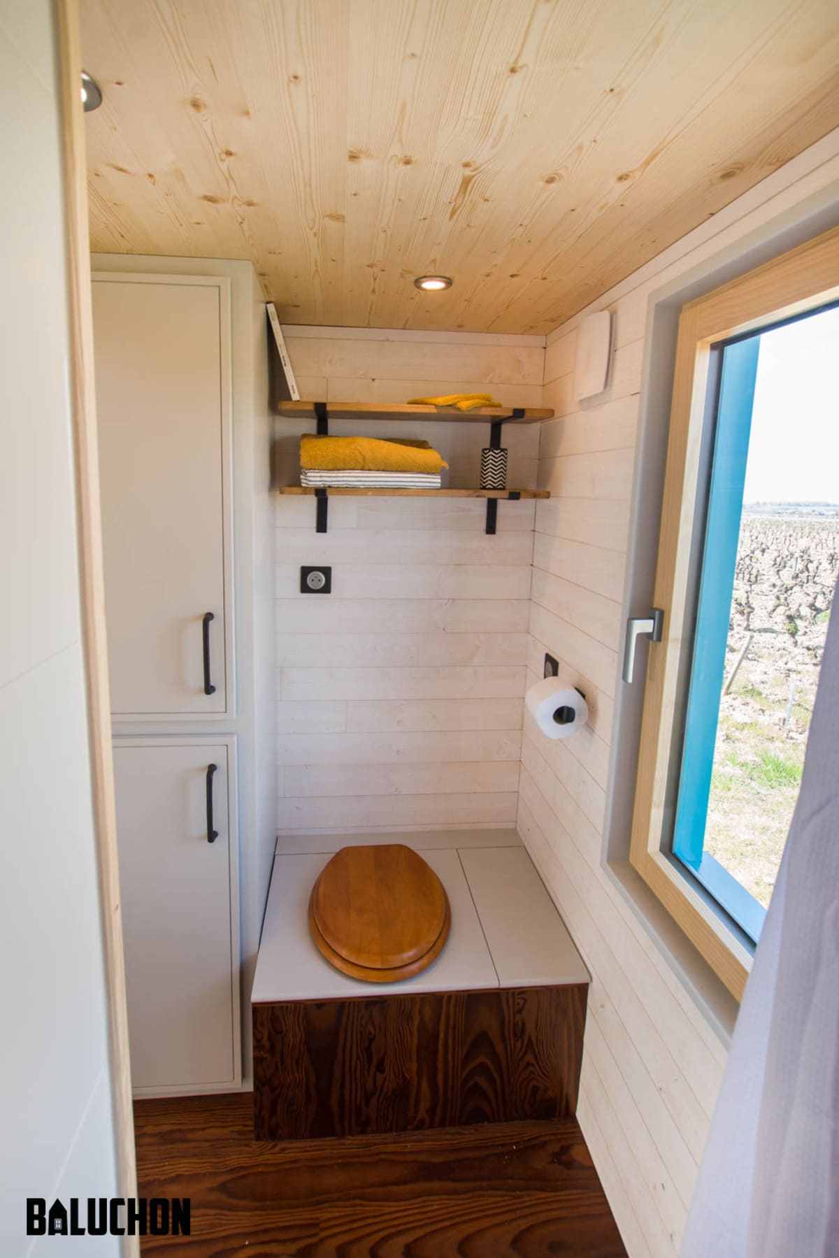 tiny house baluchon 2 - Mother and Daughter Live in a Stunning Tiny House with Fun Hammock Floor. Take a Look Inside