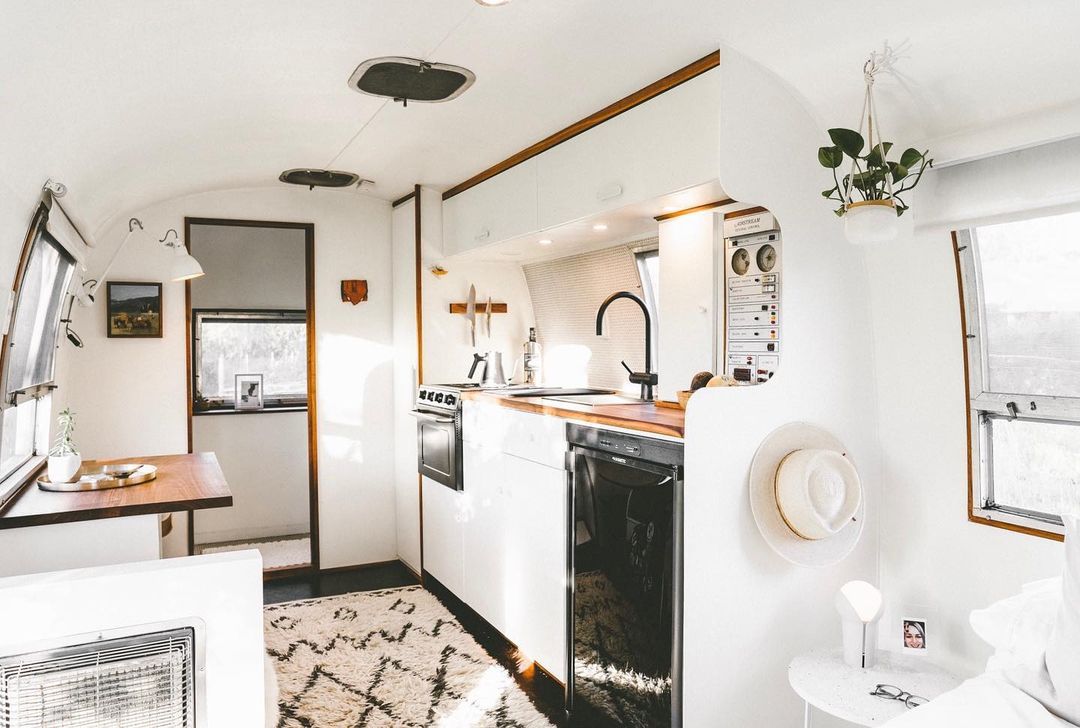 Airstream trailer Haus 15 - Interior Designer Turned Heirloom Airstream Into Delightful Home 