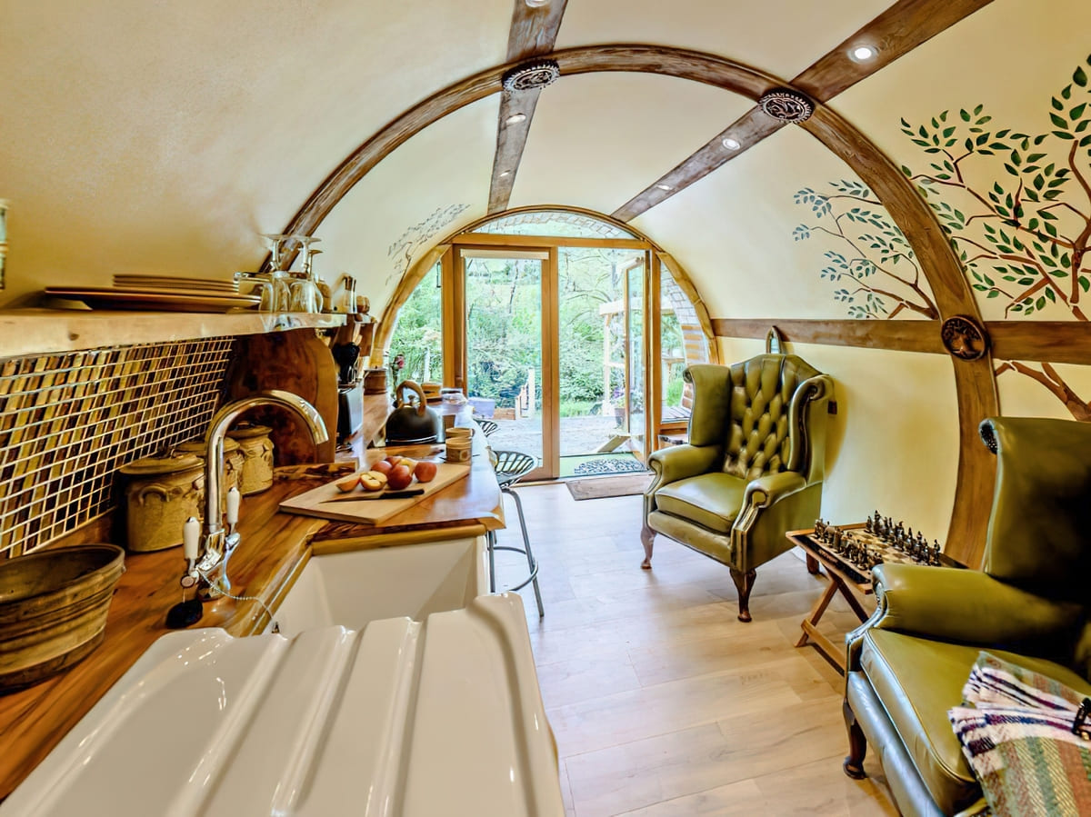 Llanidloes Hobbit (1)