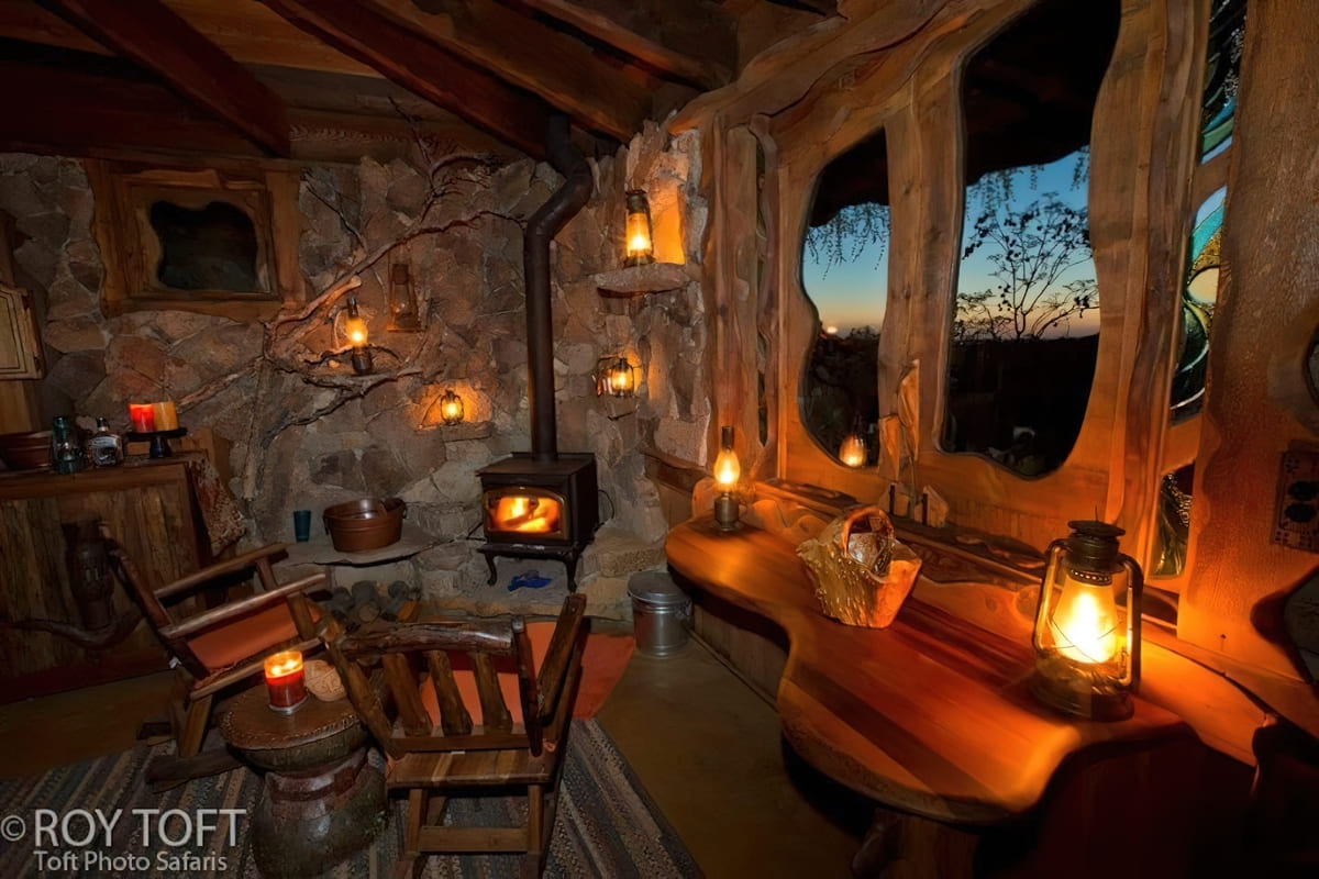 Secluded Hobbit House Near San Diego (4)