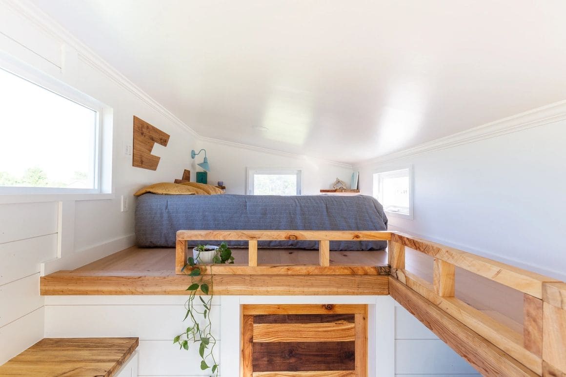 coral tiny house (15)