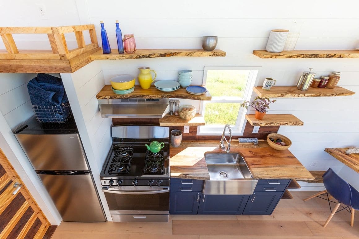 coral tiny house (23)