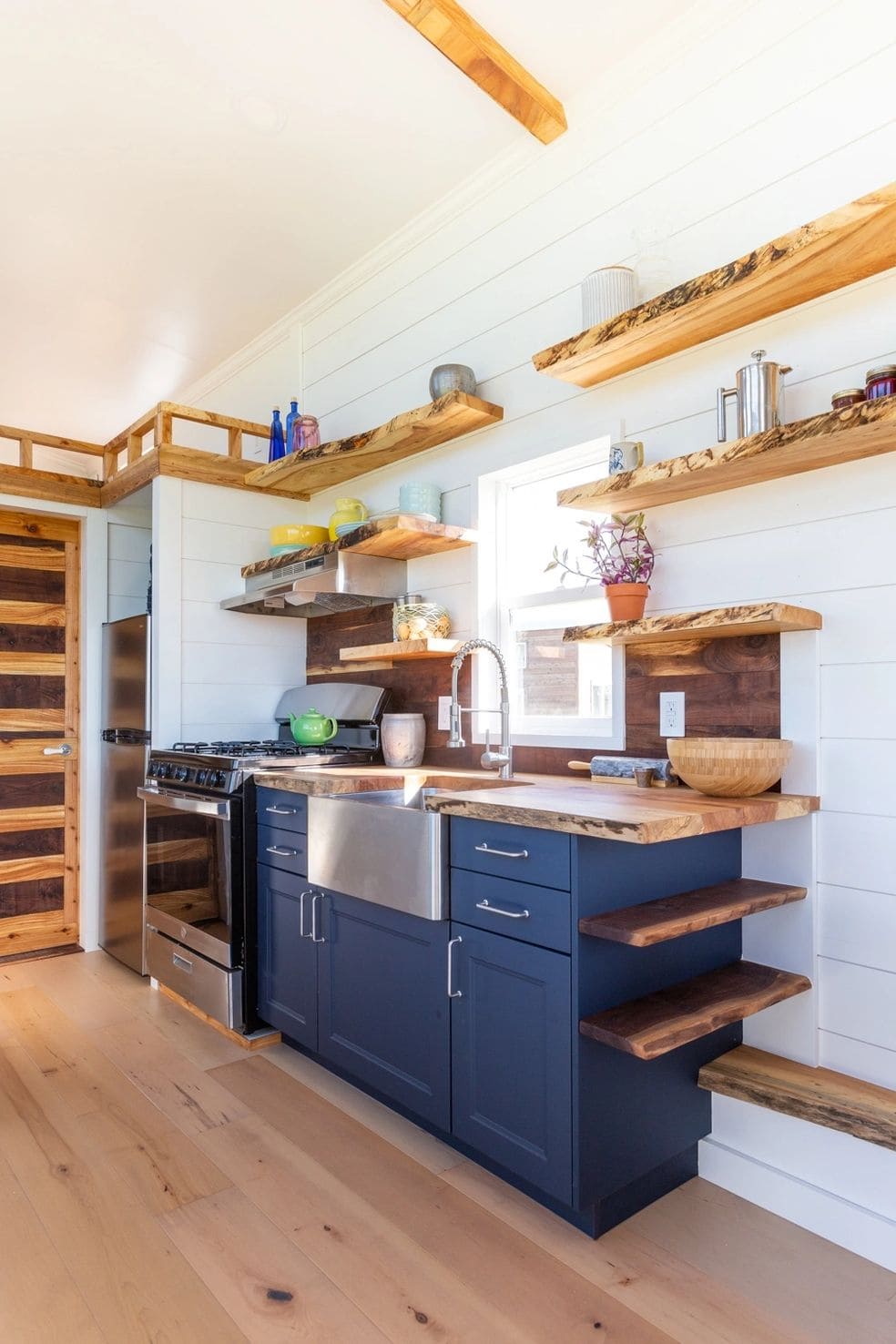 coral tiny house (4)