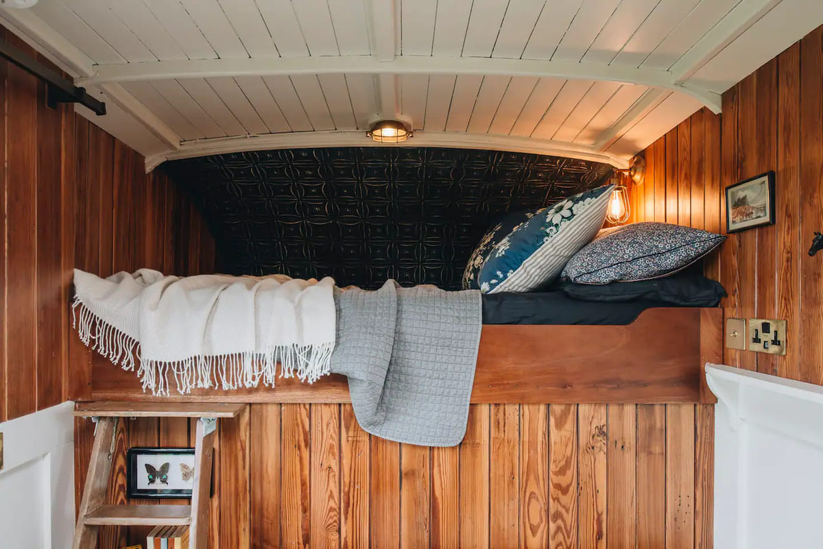 horsebox holiday home (3)