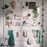 pegboard-for-bedroom
