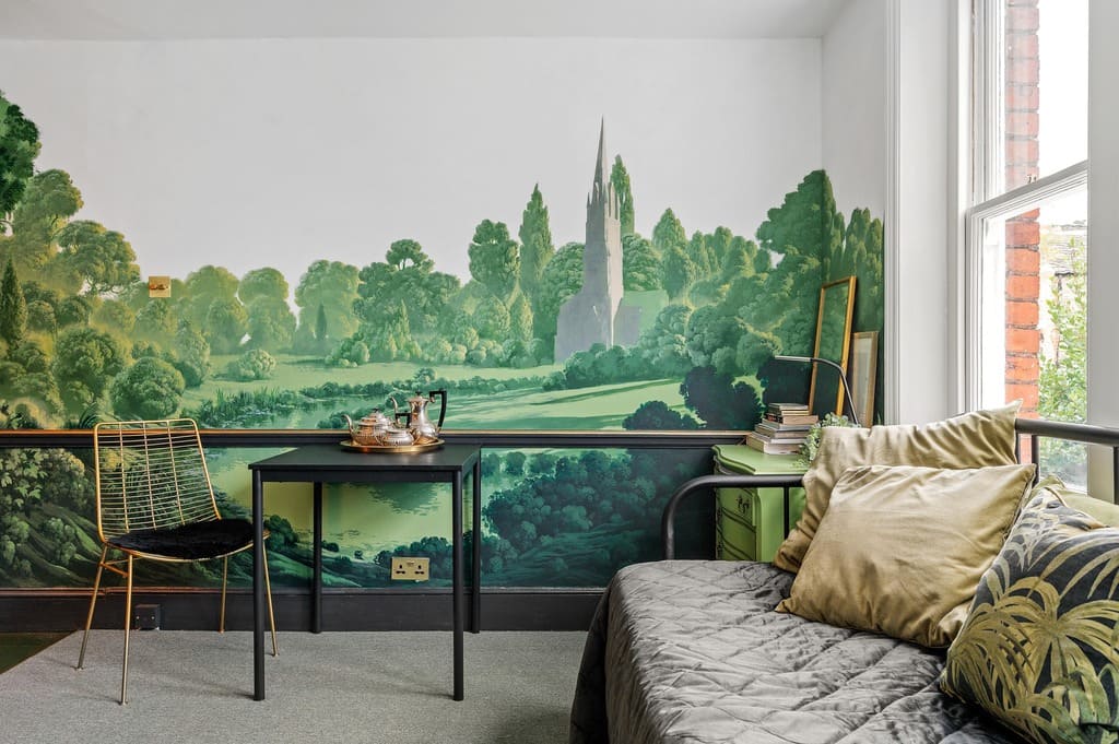 studio apartment london savills 14 - London Micro Apartment Boasts Stunning Handpainted Wraparound Mural