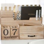 desk-organizer-calendar-wood