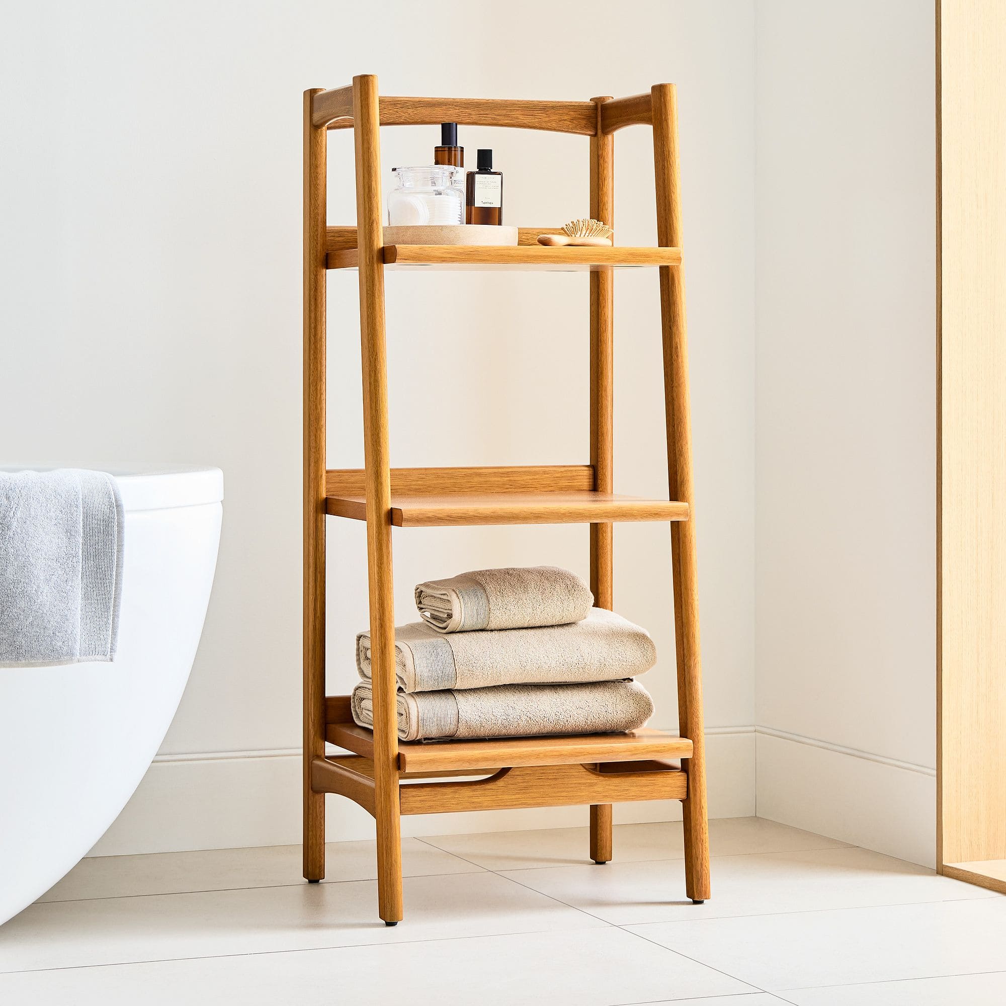 mid century bath ladder storage xl - 50 Eye-Catching Bathroom Ideas for Quick and Easy Upgrades