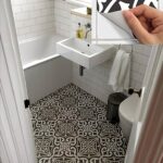 stickers-for-bathroom-tiles