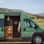 cropped-rustic-campervan-8.jpg
