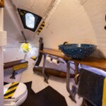 yellow-submarine-tiny-house (10)