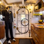 yellow-submarine-tiny-house (19)