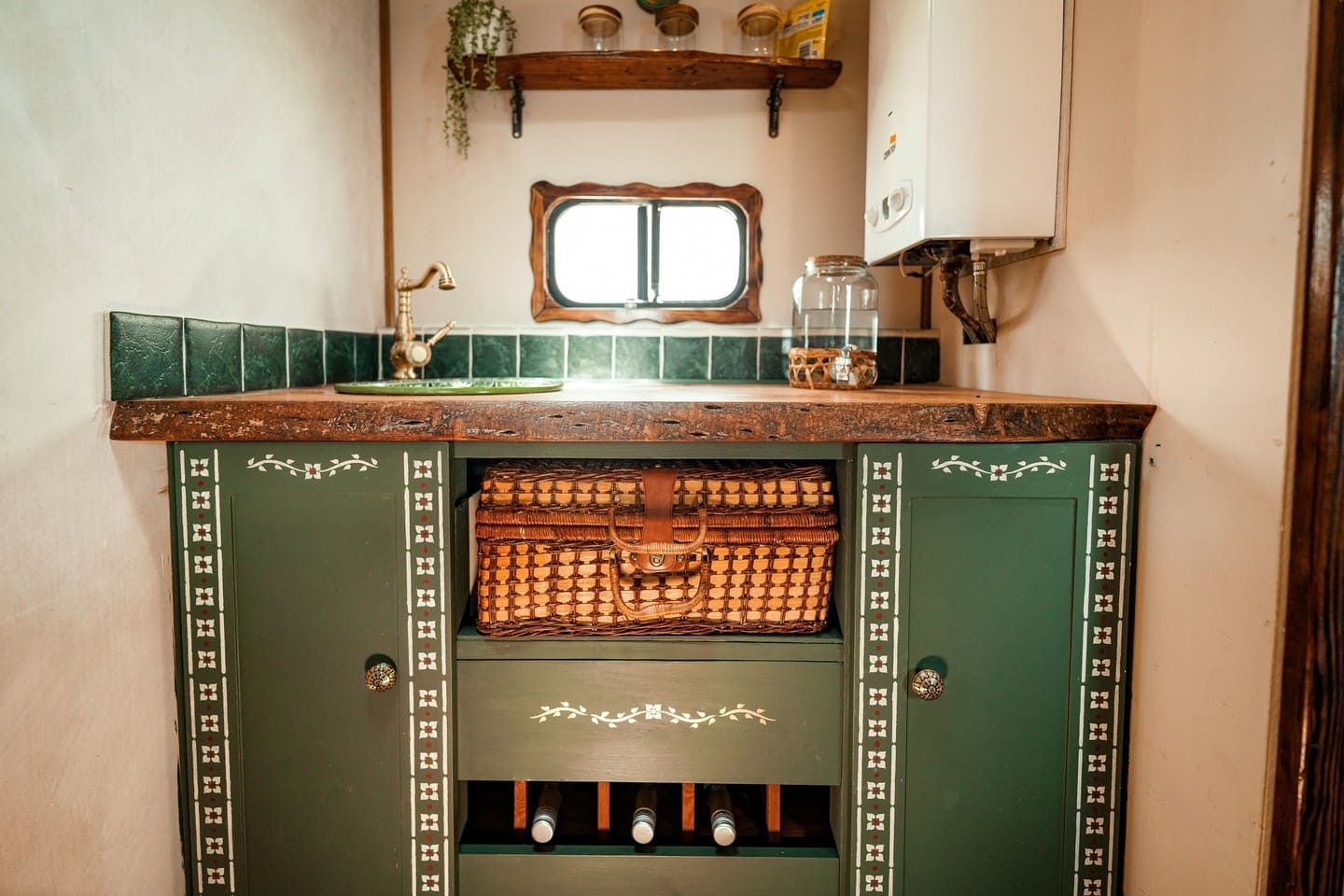 Bedford-van-conversion (17)