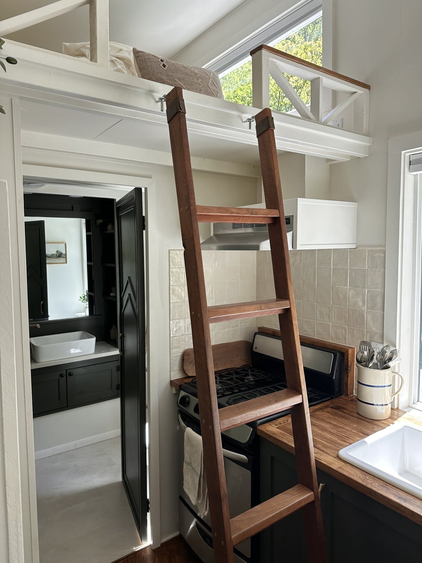 country-retreat-tiny-house (2)