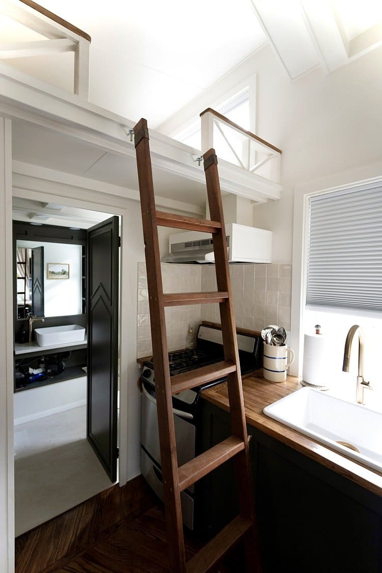 country-retreat-tiny-house (5)