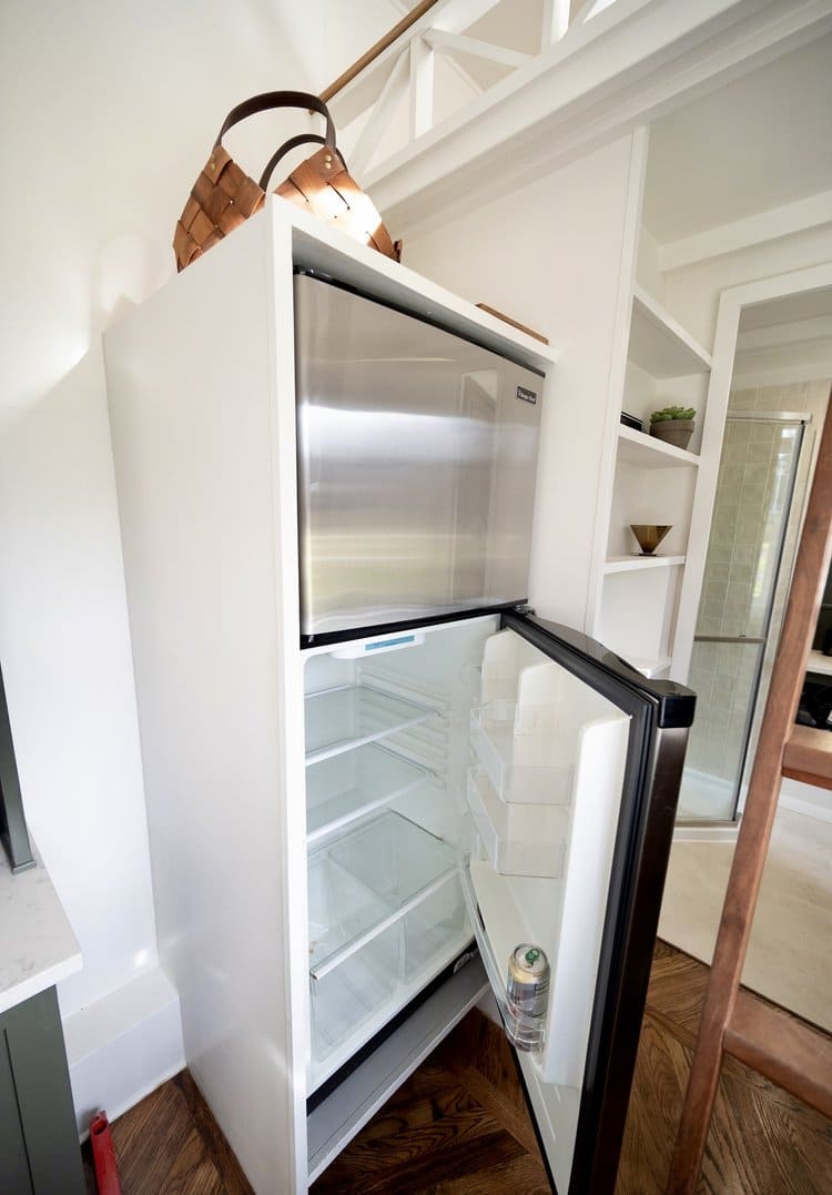 country-retreat-tiny-house (6)