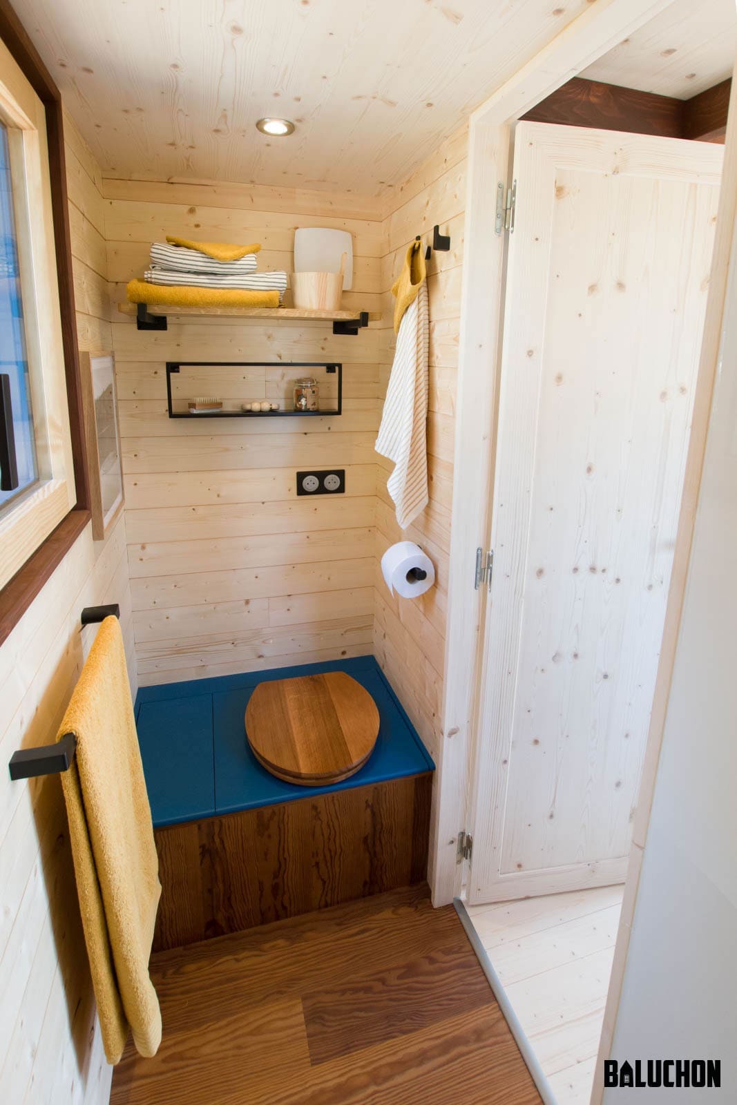 tiny-house-yggdrasil-baluchon (26)