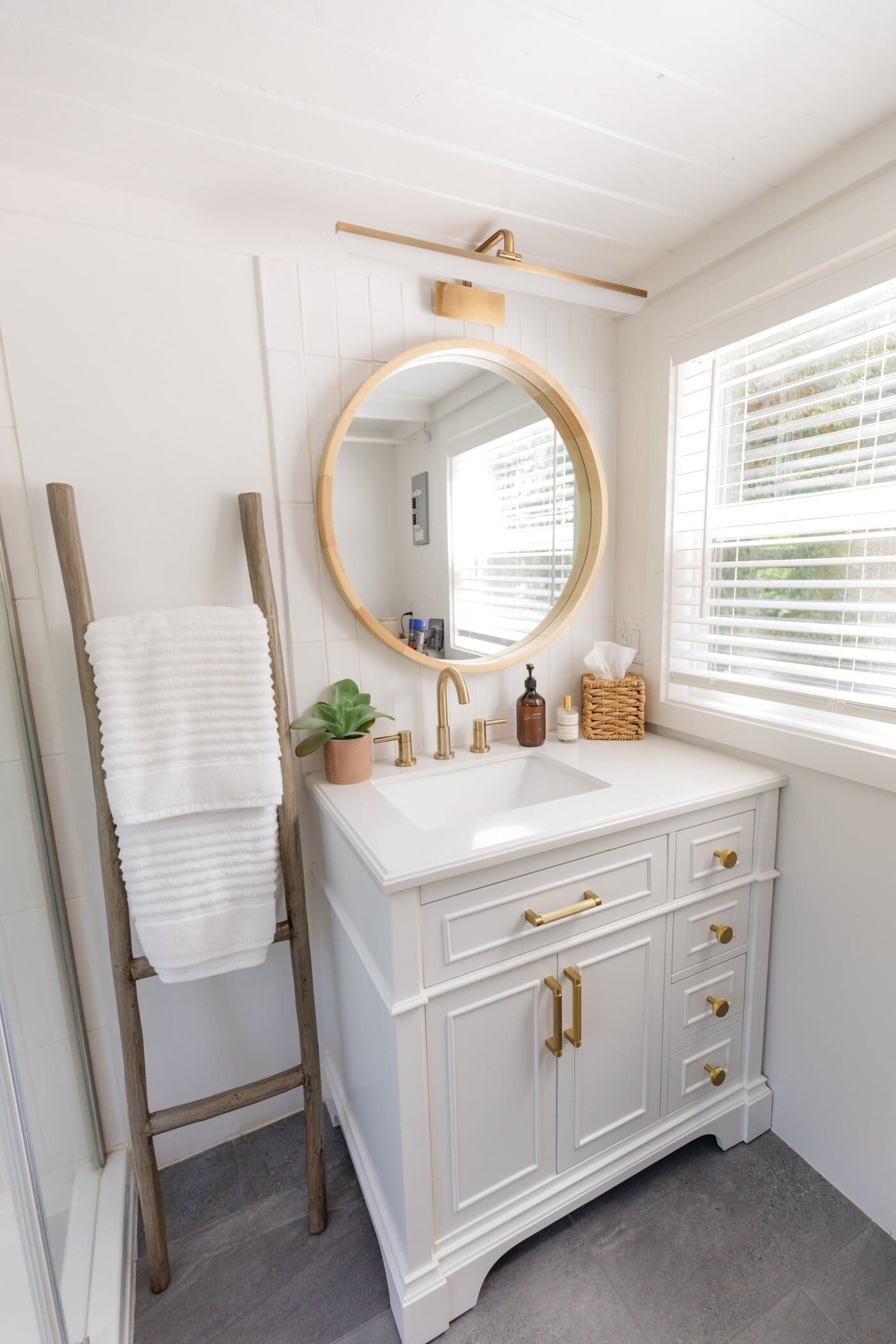 Handcrafted-Hideaway-45 (1)