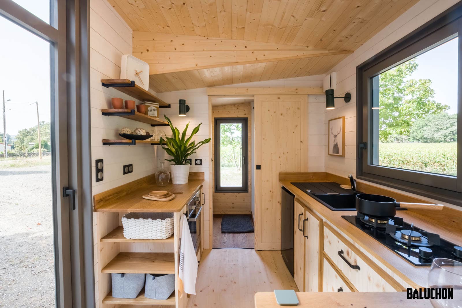 eucalyptus tiny house 16 1 - One-Story Tiny House: Exploring the Eucalyptus' Efficient and Elegant Layout