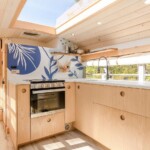 queen-beep-bus-conversion (31)